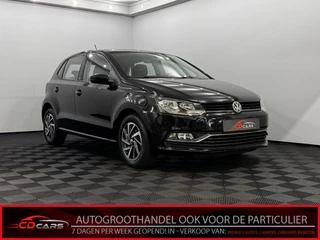Volkswagen Polo 1.2 TSI Comfortline Business R Airco, Parkeersensoren, Cruise control, Navi, A start stop, Lichtmetalen velgen