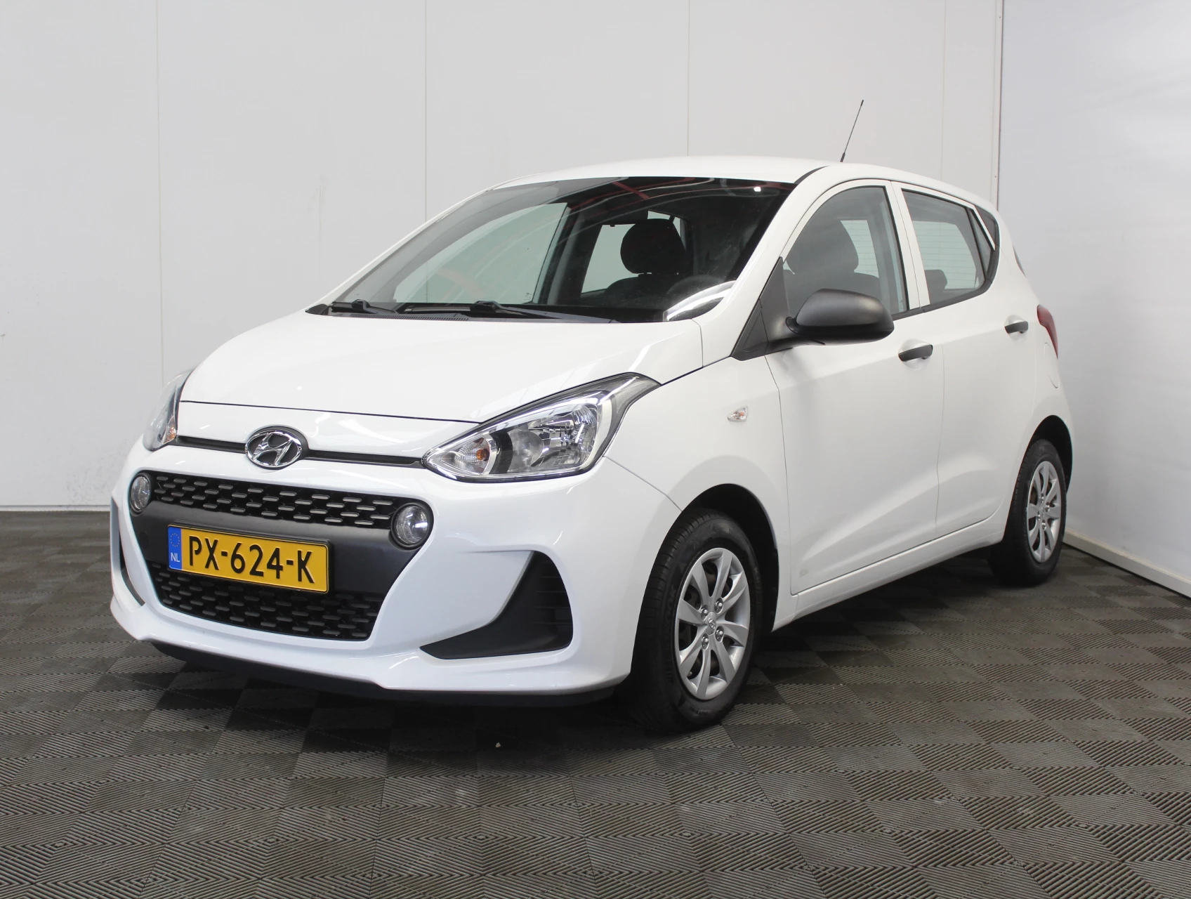 Hoofdafbeelding Hyundai i10