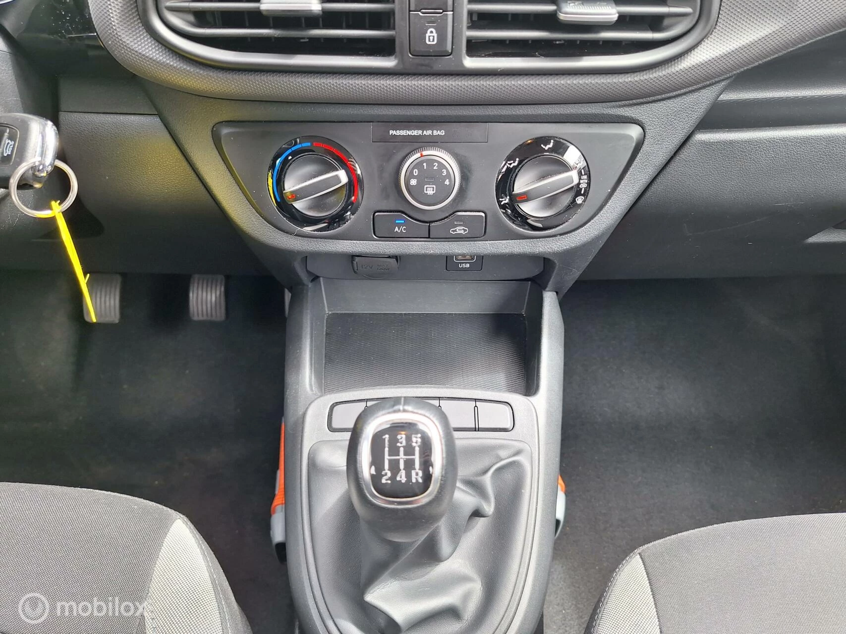 Hoofdafbeelding Hyundai i10