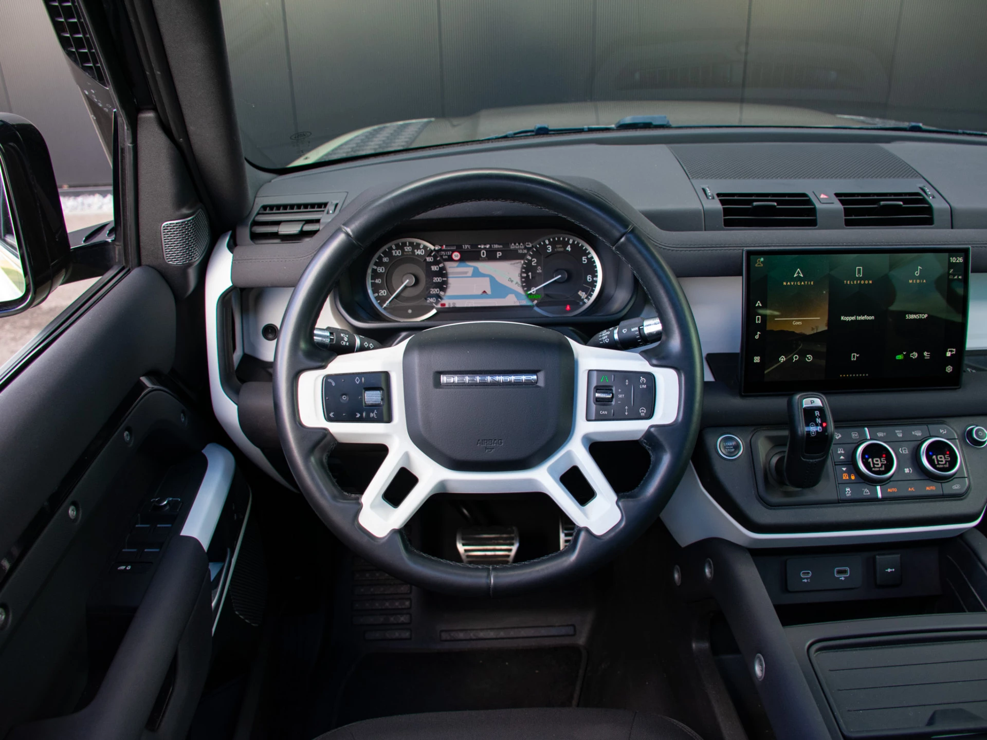 Hoofdafbeelding Land Rover Defender