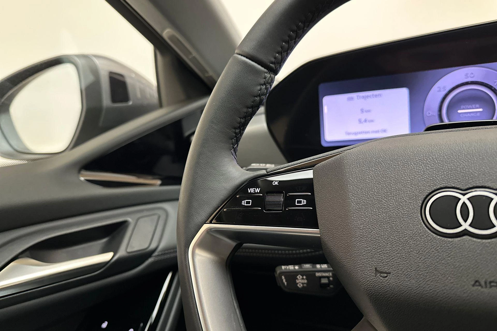 Hoofdafbeelding Audi A6 Avant e-tron