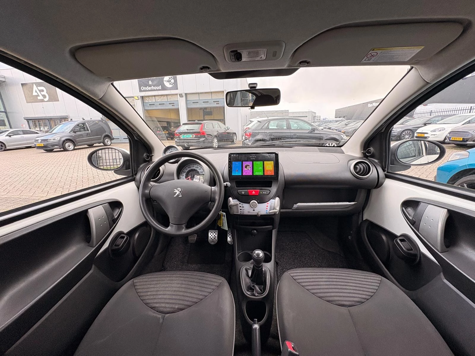 Hoofdafbeelding Peugeot 107