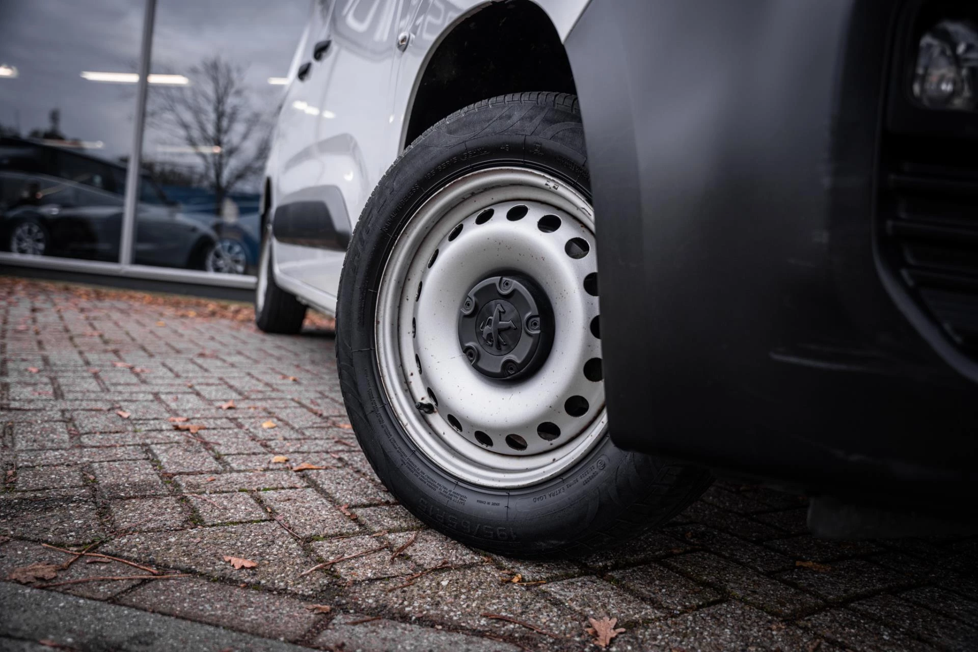 Hoofdafbeelding Peugeot Partner