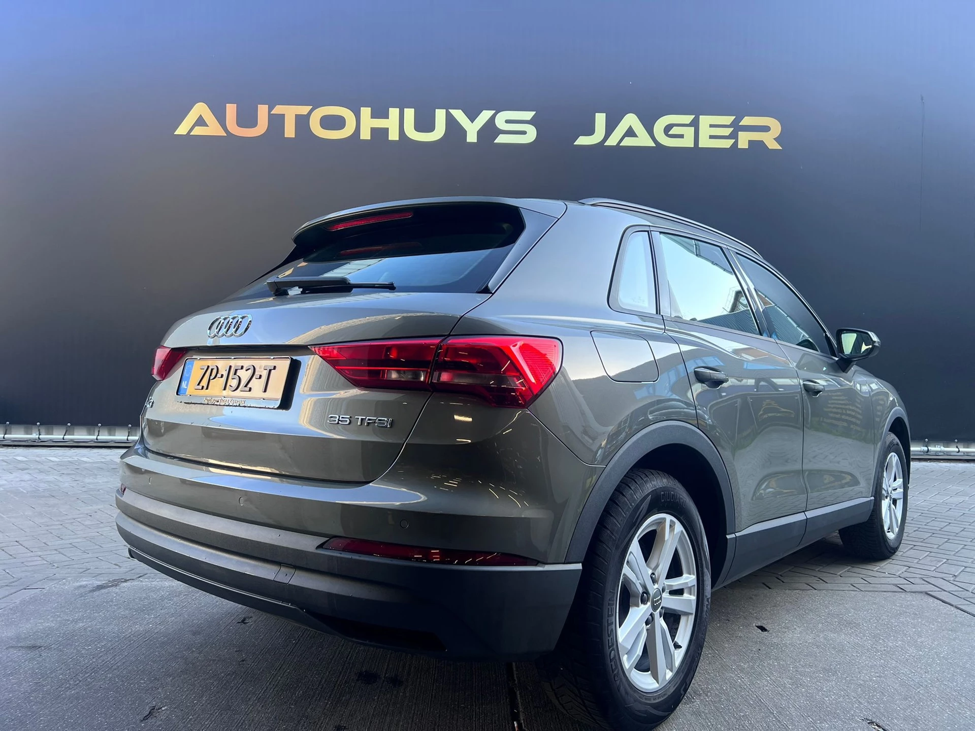 Hoofdafbeelding Audi Q3