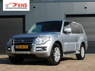 Hoofdafbeelding Mitsubishi Pajero Mitsubishi Pajero MITSUBISHI PAJERO/MONTERO DEALER ONDERHOUDEN! ACHTERUITRIJCAM! BLUETOOTH! LEER! CRUISE!  CLIMA! STOELVERWARMING!