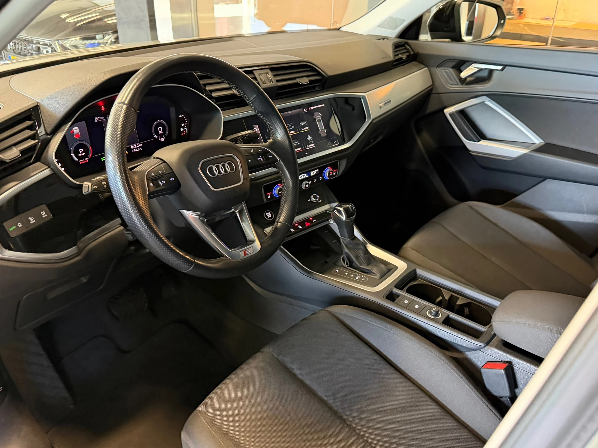 Hoofdafbeelding Audi Q3