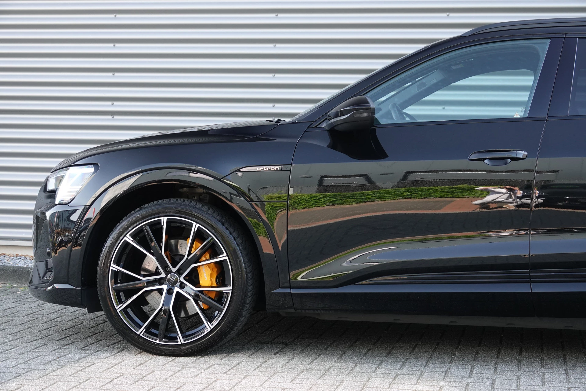 Hoofdafbeelding Audi e-tron