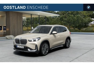 Hoofdafbeelding BMW X1 BMW X1 xDrive25e xLine Automaat / Panoramadak / Sportstoelen / Achteruitrijcamera / Comfort Access / Adaptieve LED / Parking Assistant / Stoelverwarming