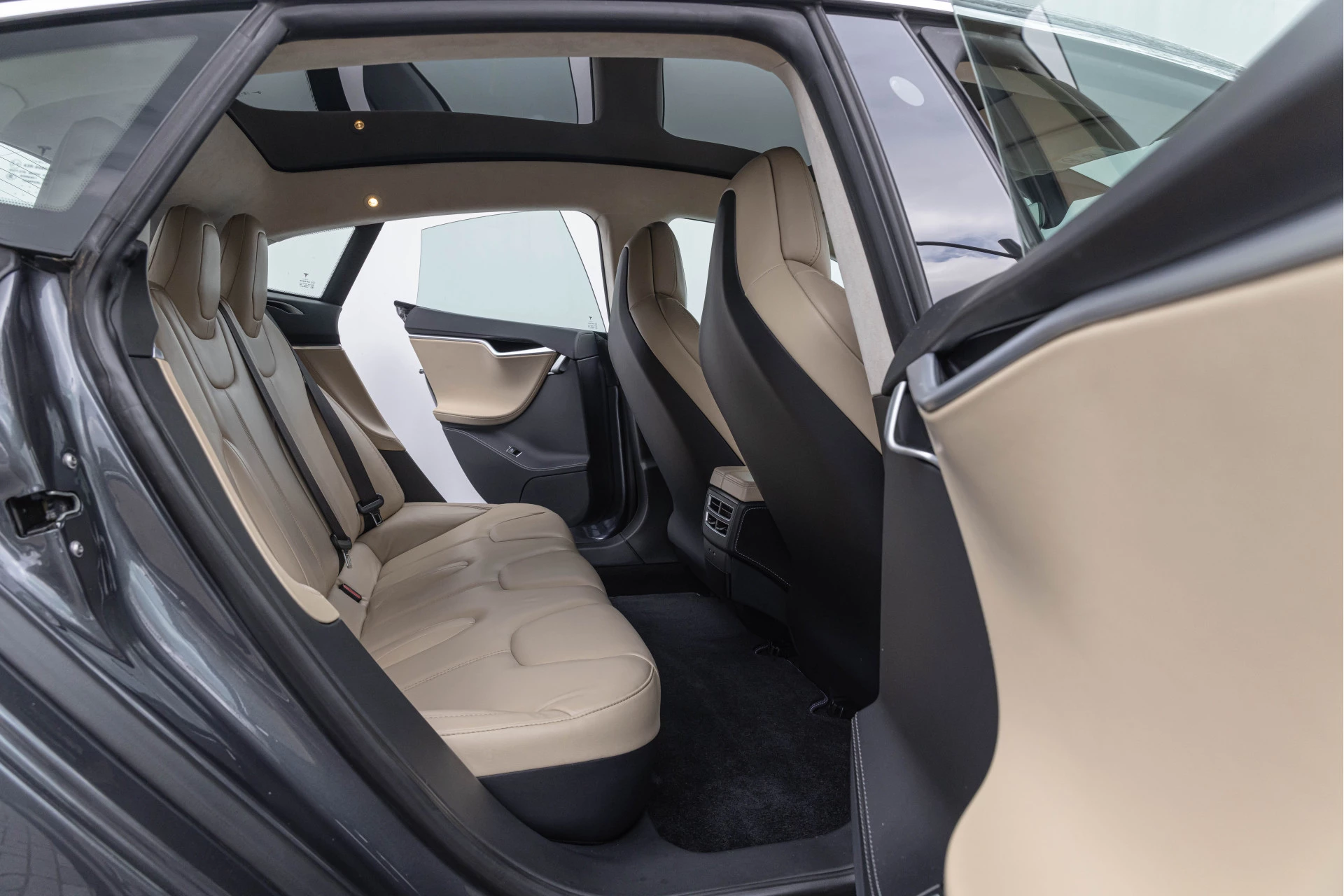 Hoofdafbeelding Tesla Model S