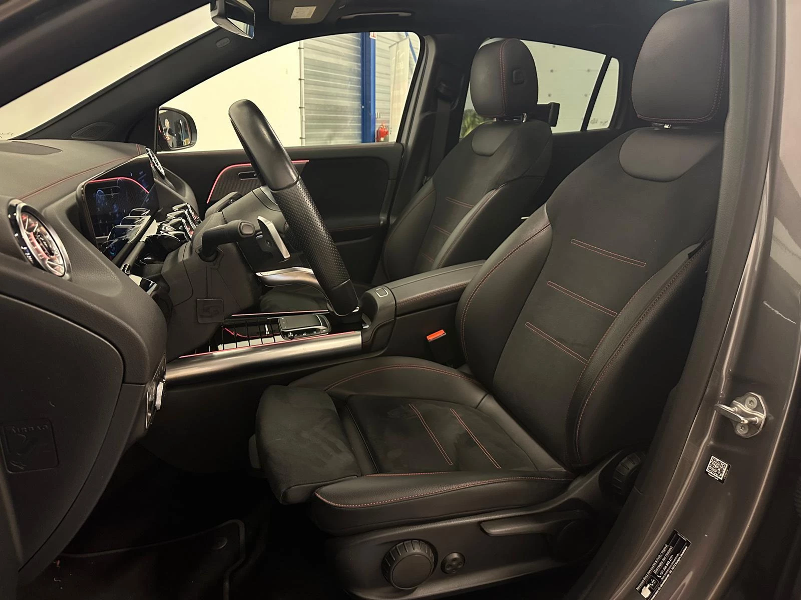 Hoofdafbeelding Mercedes-Benz EQA