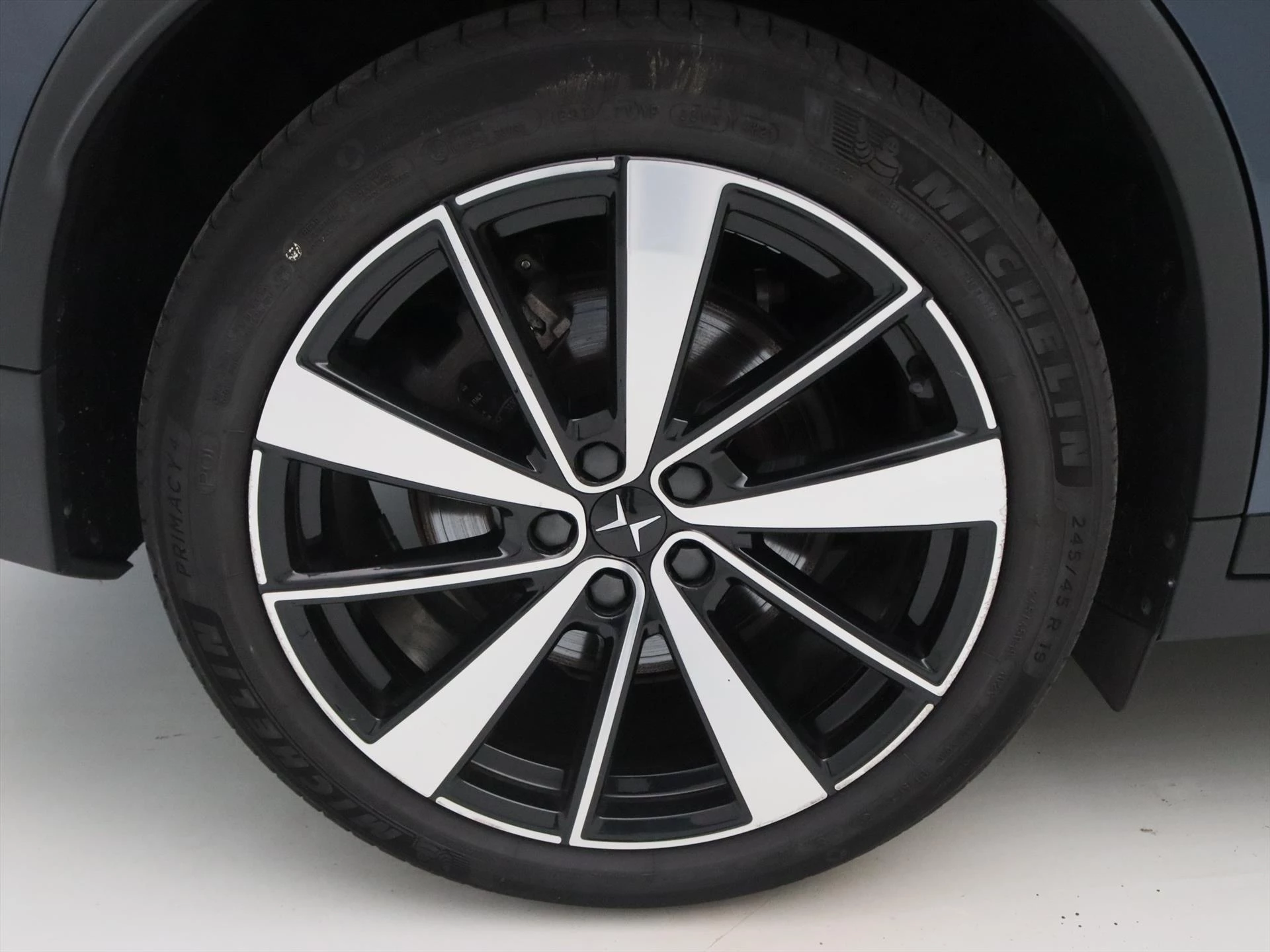 Hoofdafbeelding Polestar 2