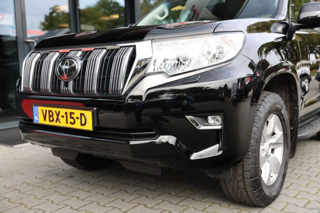 Hoofdafbeelding Toyota Land Cruiser