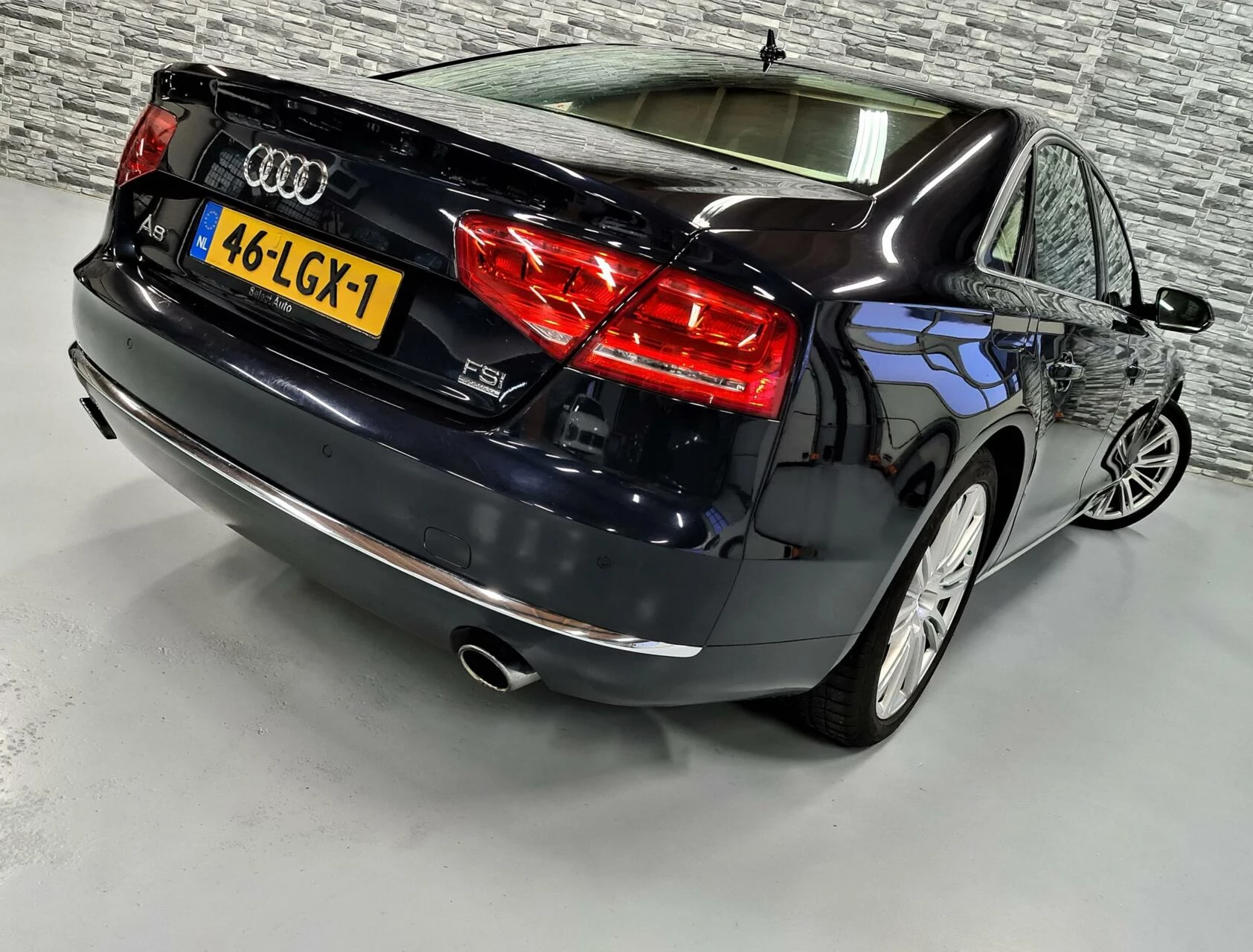 Hoofdafbeelding Audi A8