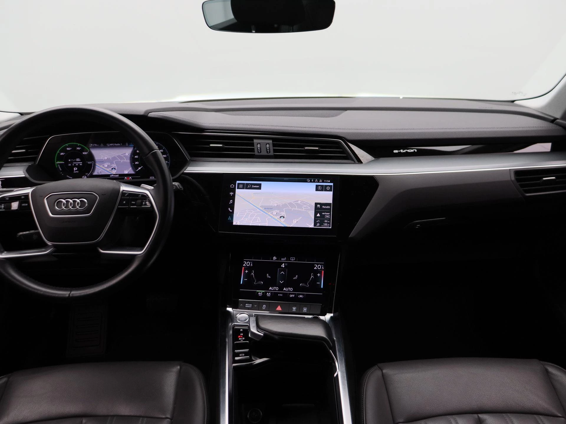 Hoofdafbeelding Audi e-tron