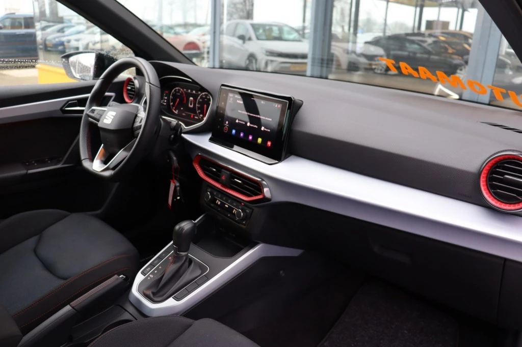 Hoofdafbeelding SEAT Arona