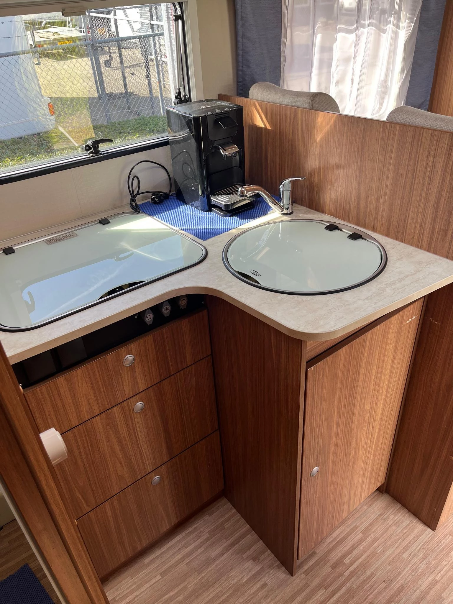 Hoofdafbeelding Carado Capron T 449