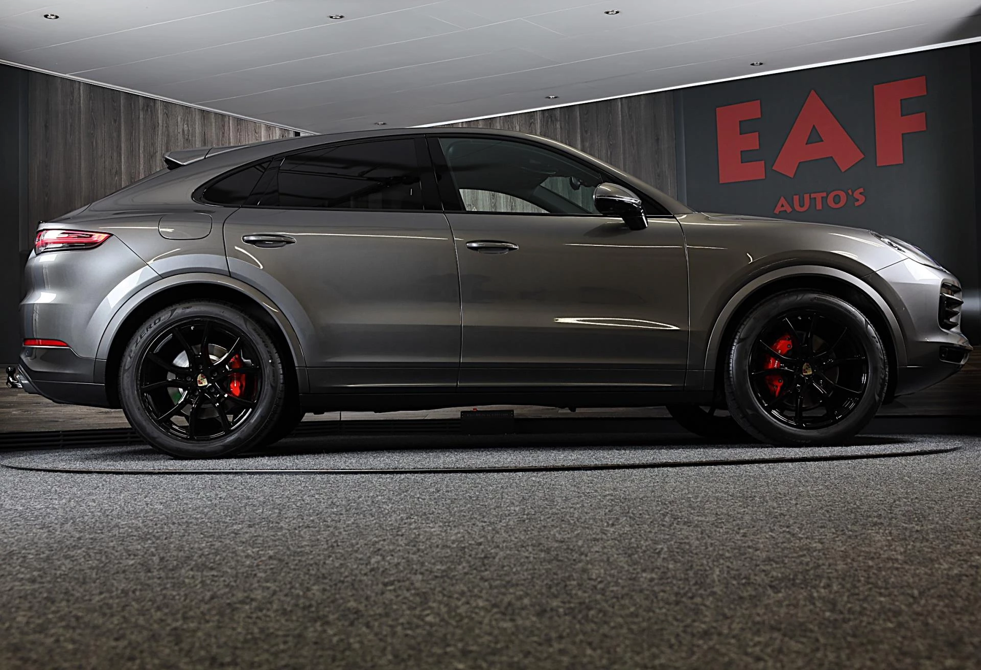 Hoofdafbeelding Porsche Cayenne