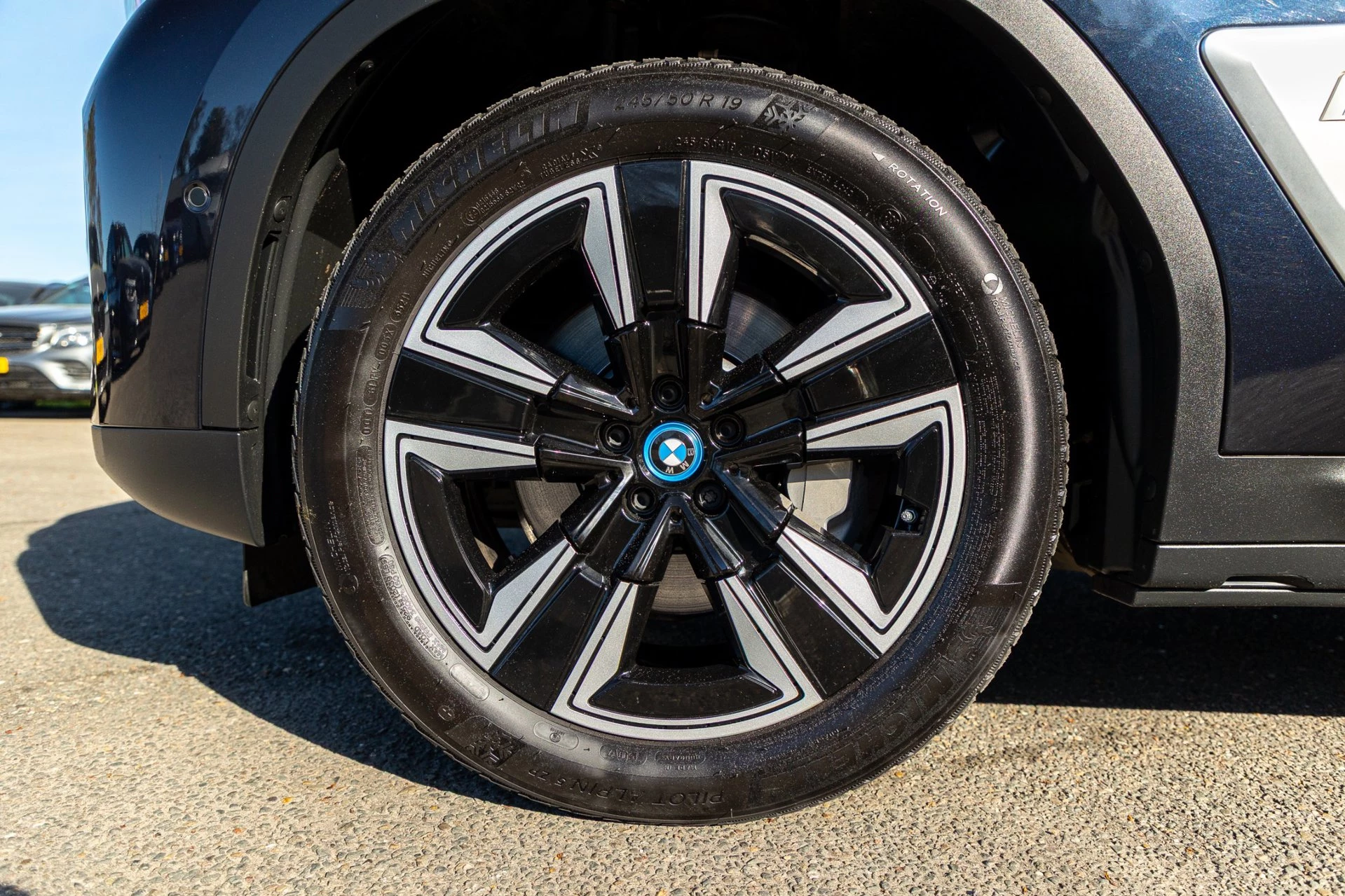 Hoofdafbeelding BMW iX3