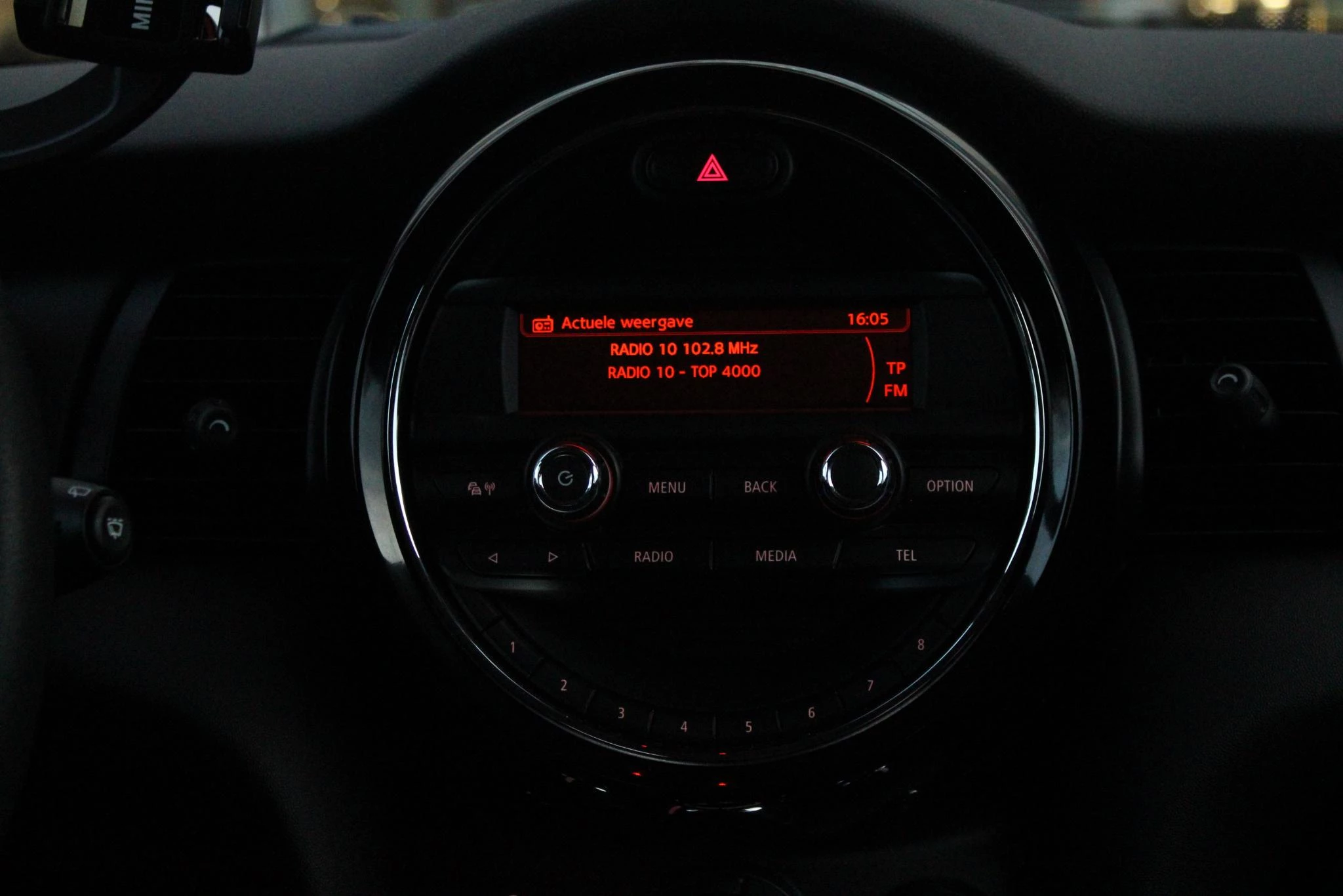 Hoofdafbeelding MINI One