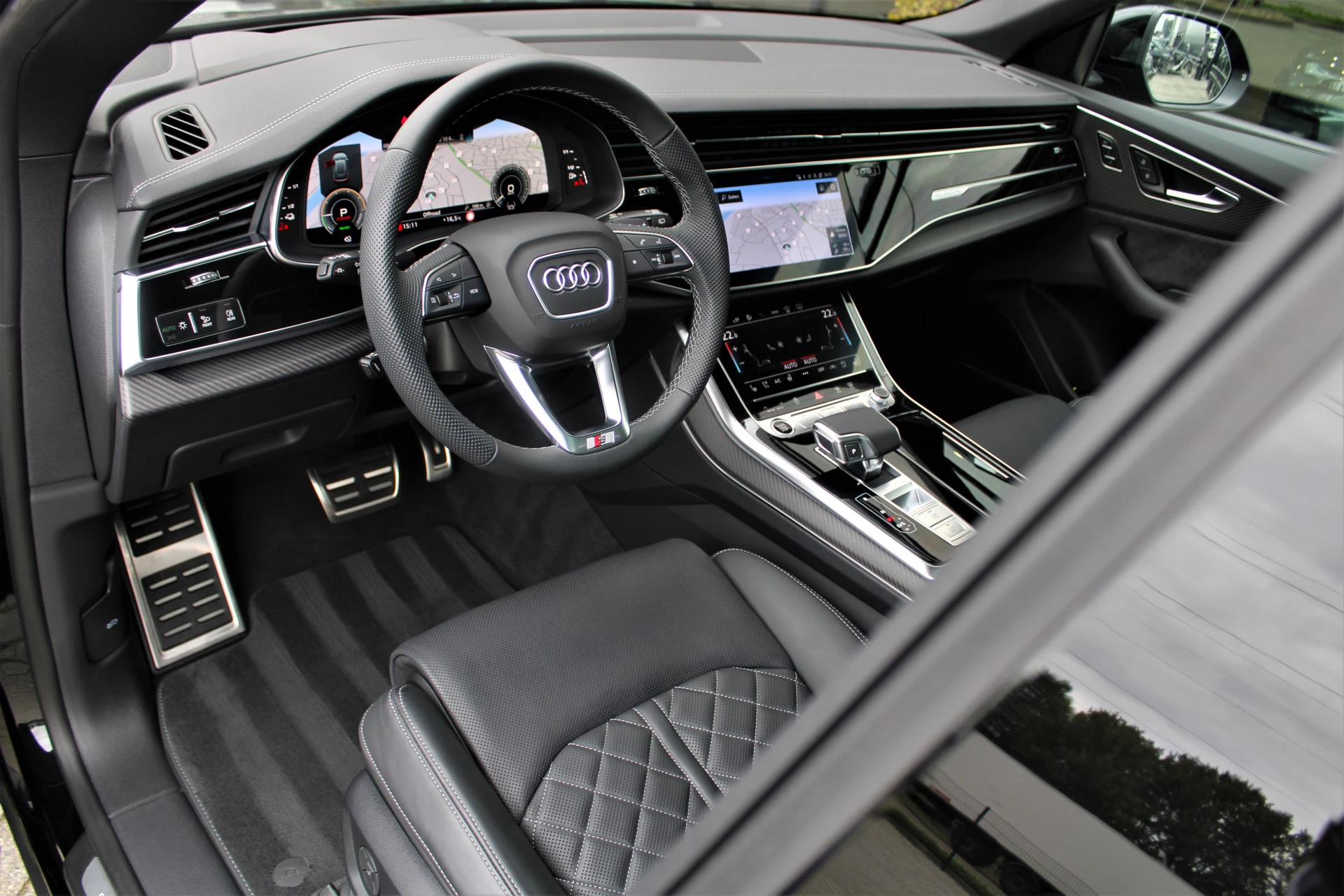 Hoofdafbeelding Audi Q8