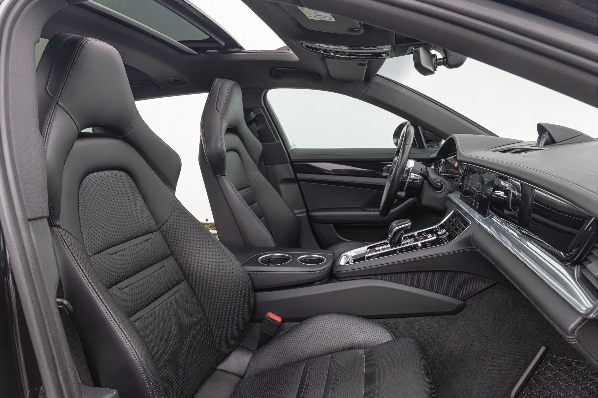 Hoofdafbeelding Porsche Panamera