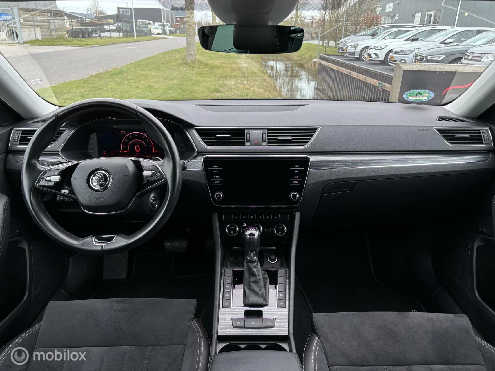 Hoofdafbeelding Škoda Superb
