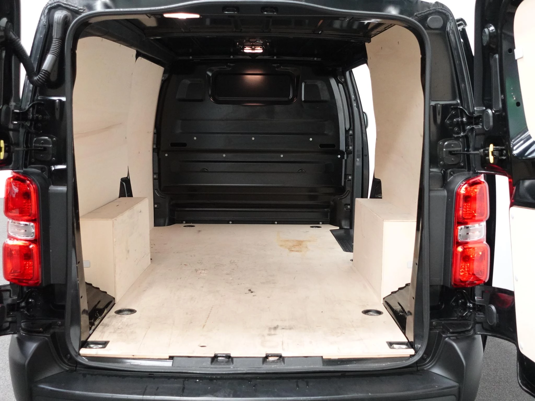 Hoofdafbeelding Opel Vivaro-e