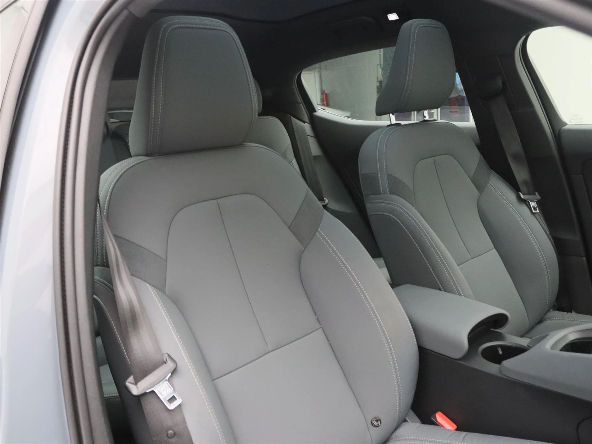 Hoofdafbeelding Polestar 2