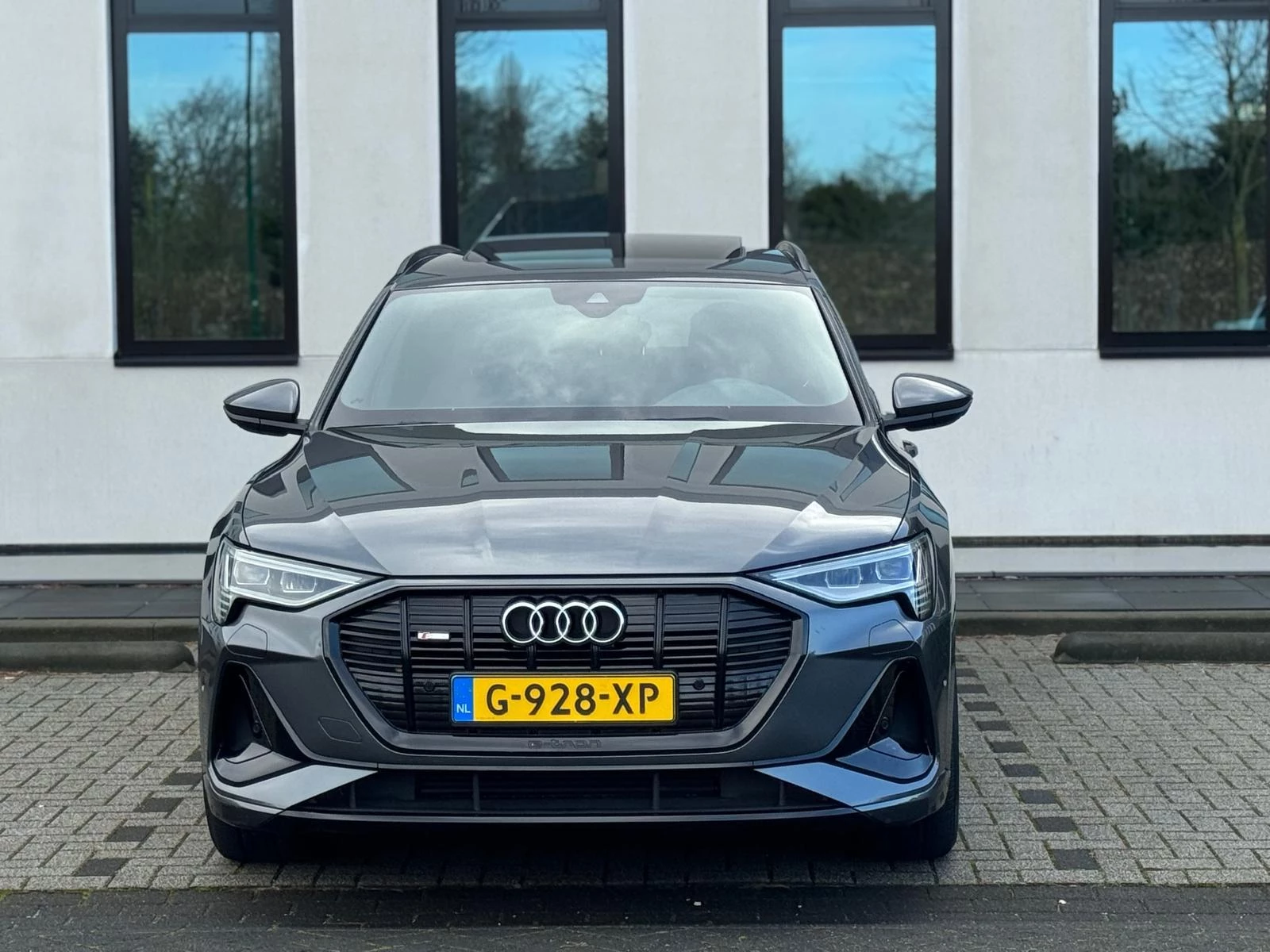 Hoofdafbeelding Audi e-tron