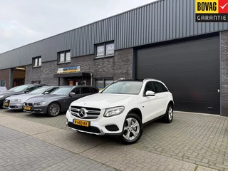Hoofdafbeelding Mercedes-Benz GLC Mercedes-Benz GLC 350e 4MATIC Premium Plus | 12MND GARANTIE | PANODAK | LED | CARPLAY | CRUISE ADAPTIEF | TREKHAAK |