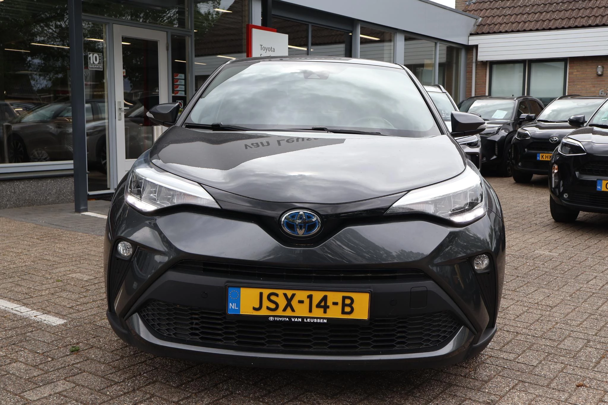 Hoofdafbeelding Toyota C-HR