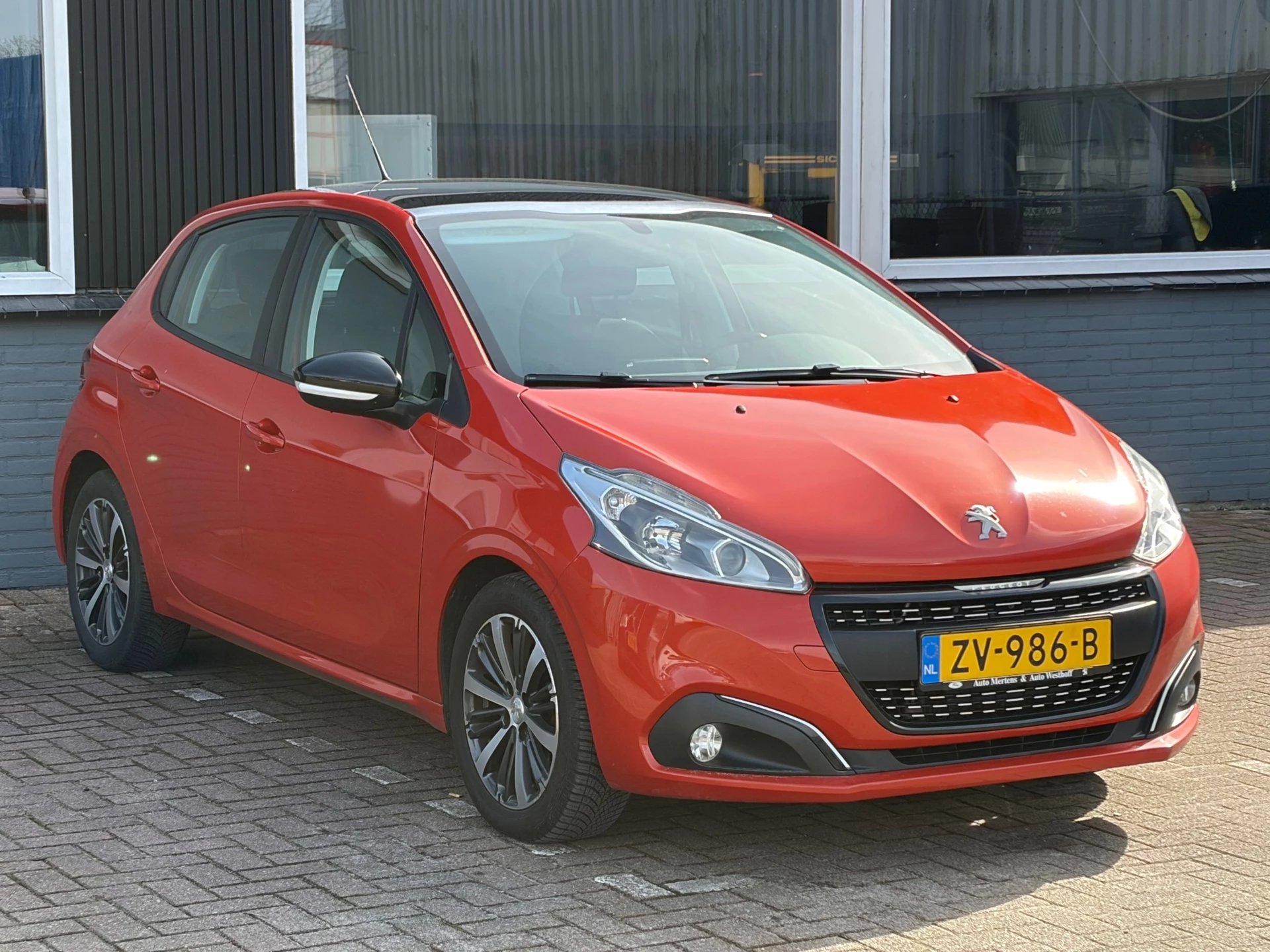 Hoofdafbeelding Peugeot 208