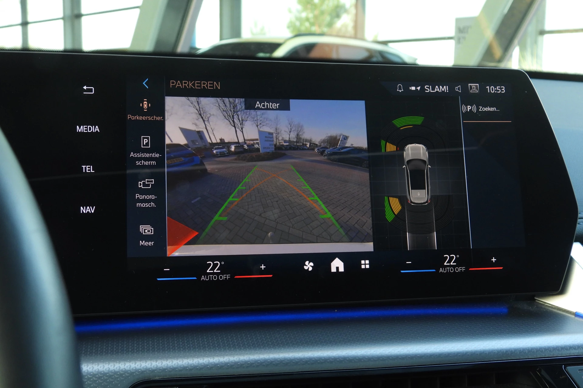 Hoofdafbeelding BMW iX1