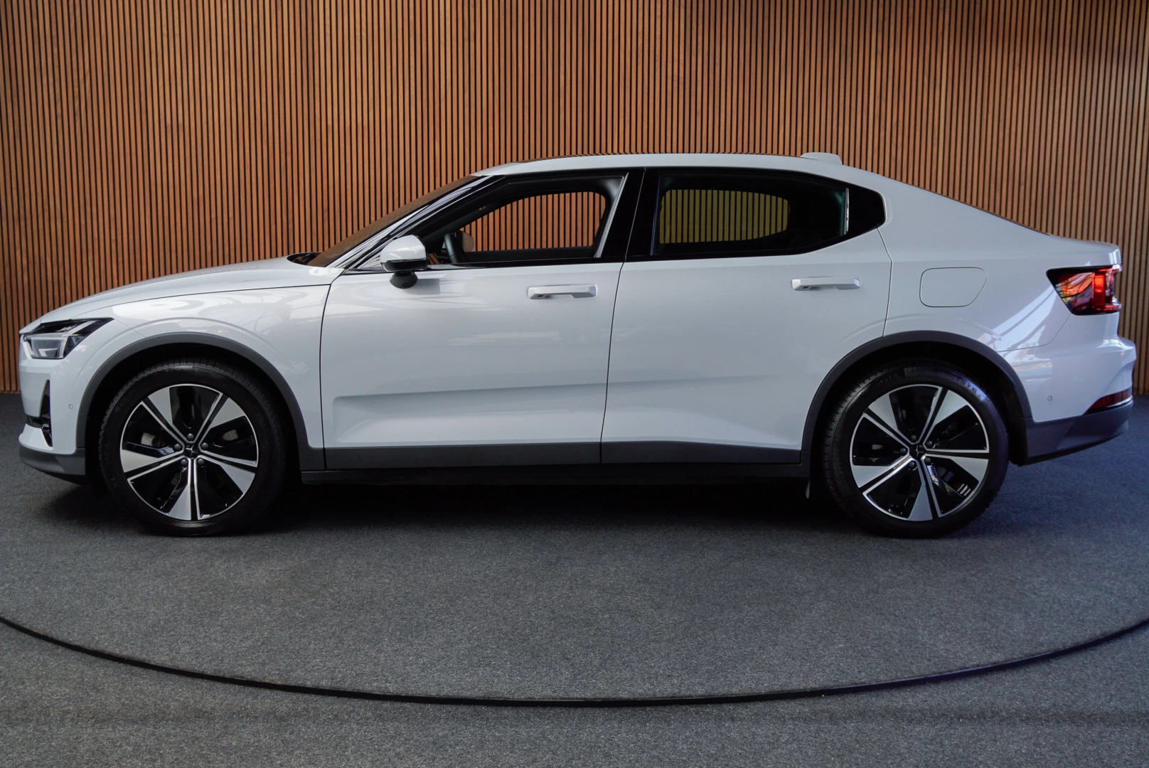 Hoofdafbeelding Polestar 2