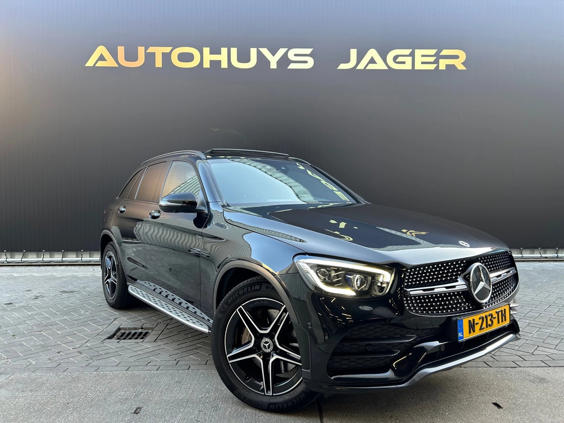 Hoofdafbeelding Mercedes-Benz GLC