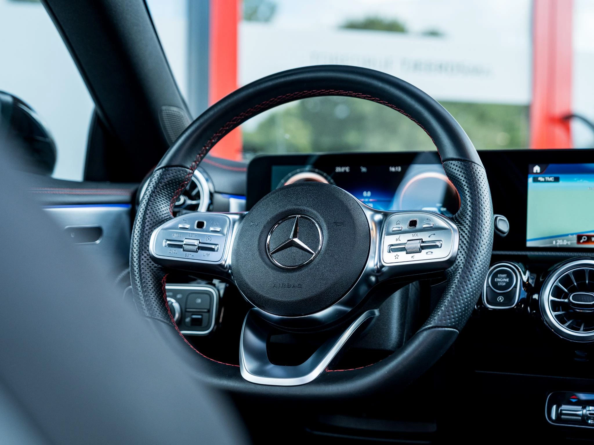 Hoofdafbeelding Mercedes-Benz CLA