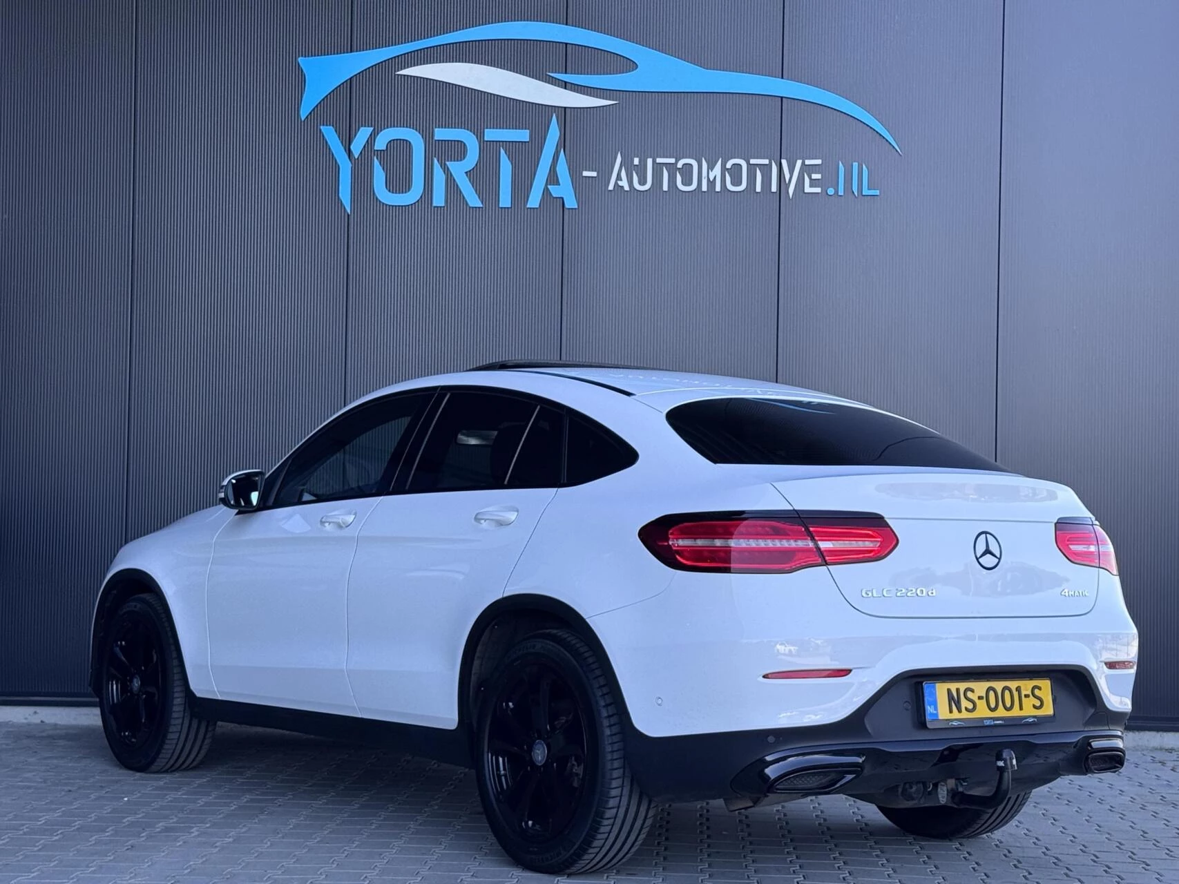 Hoofdafbeelding Mercedes-Benz GLC