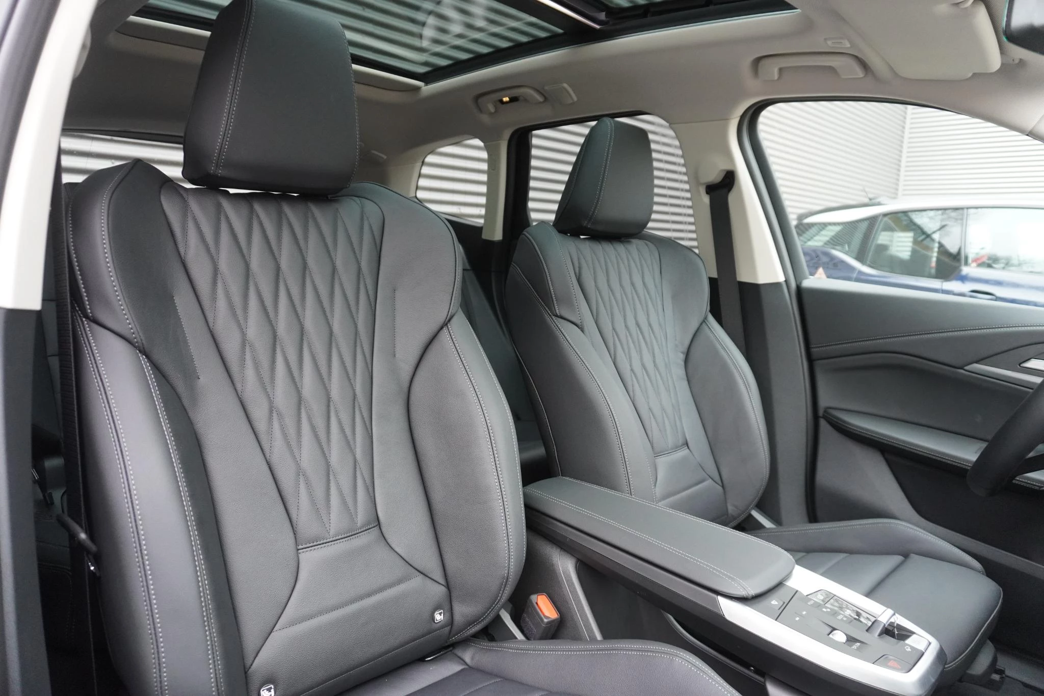 Hoofdafbeelding BMW iX1