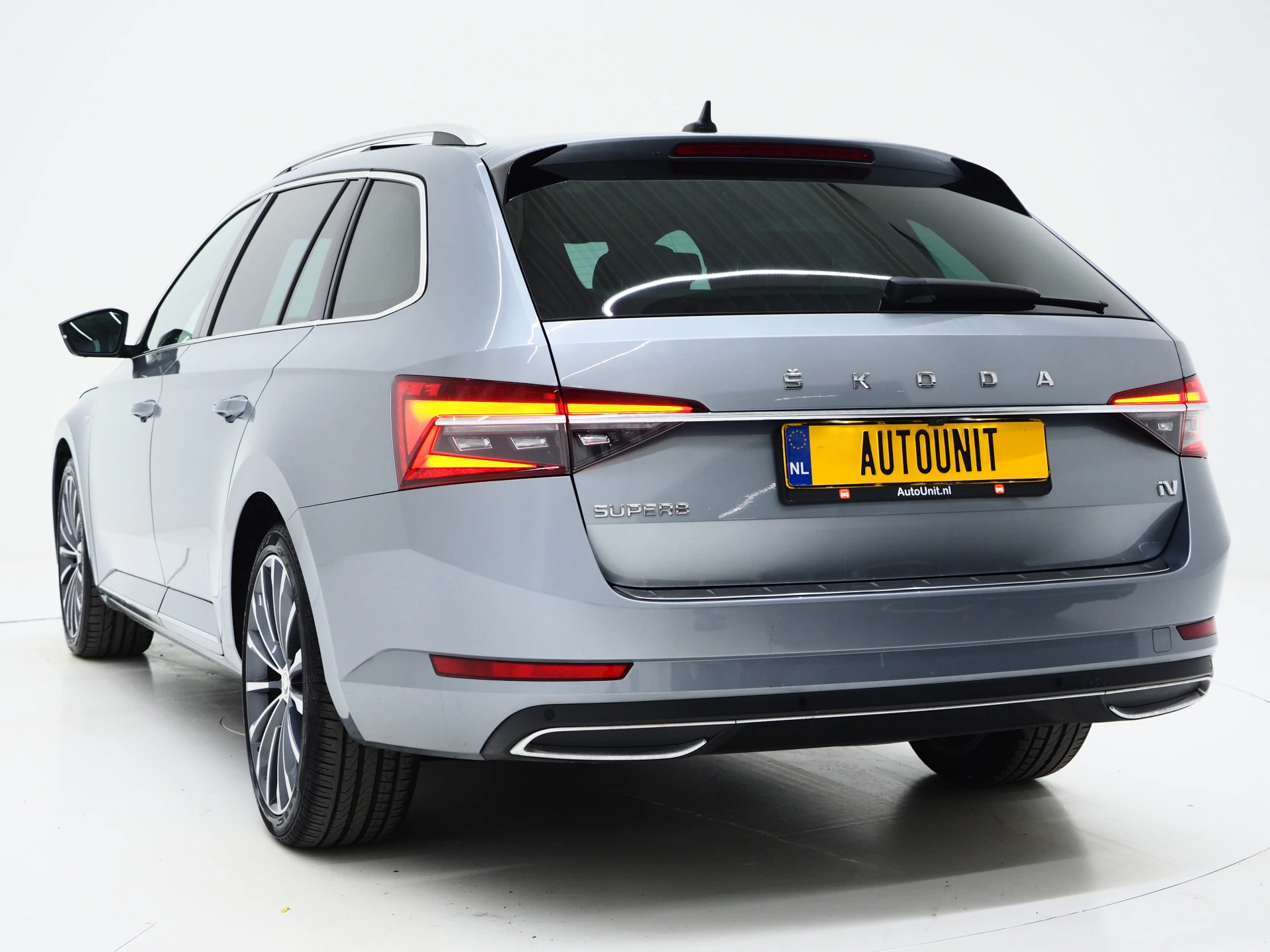 Hoofdafbeelding Škoda Superb