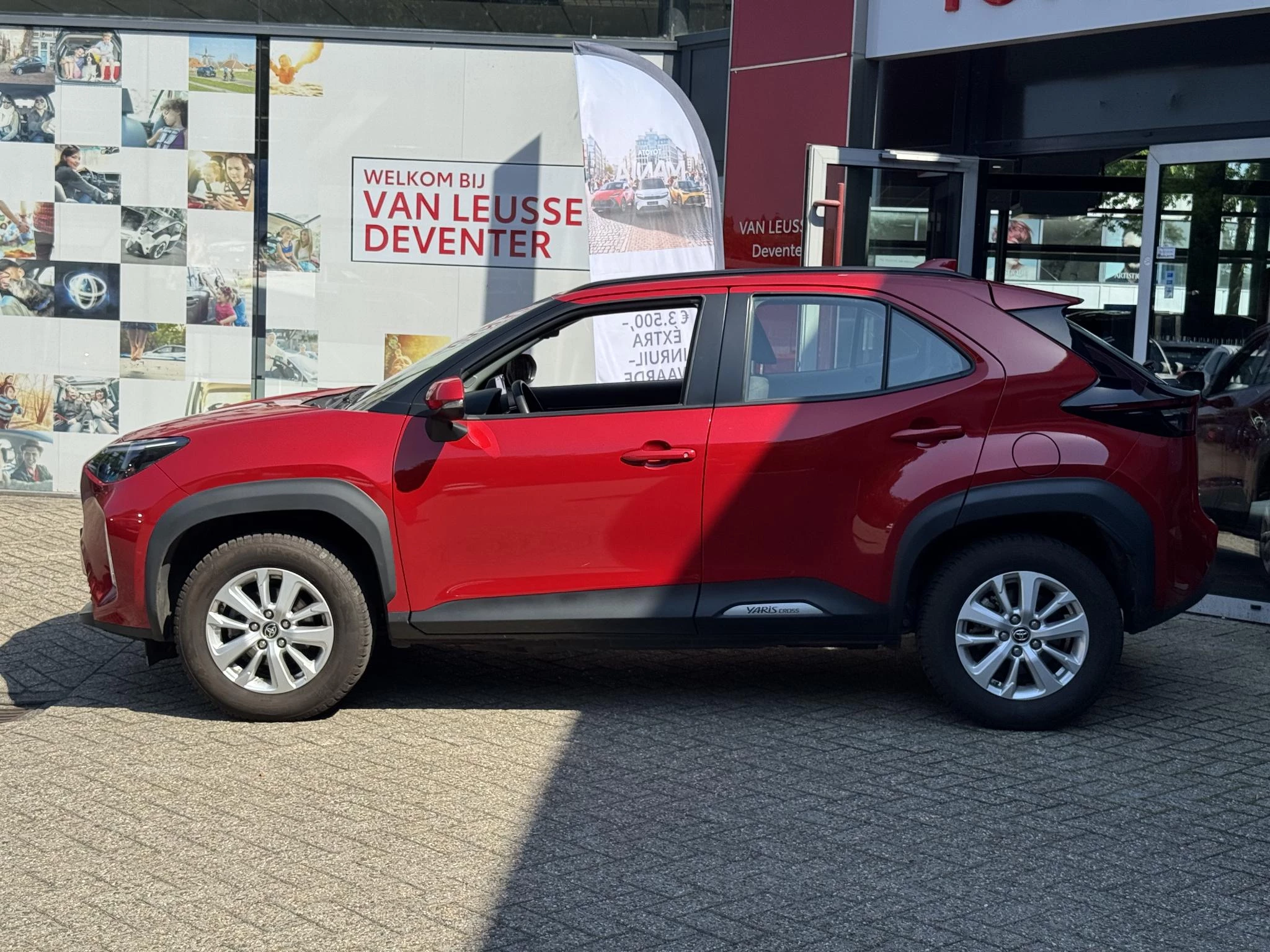 Hoofdafbeelding Toyota Yaris Cross