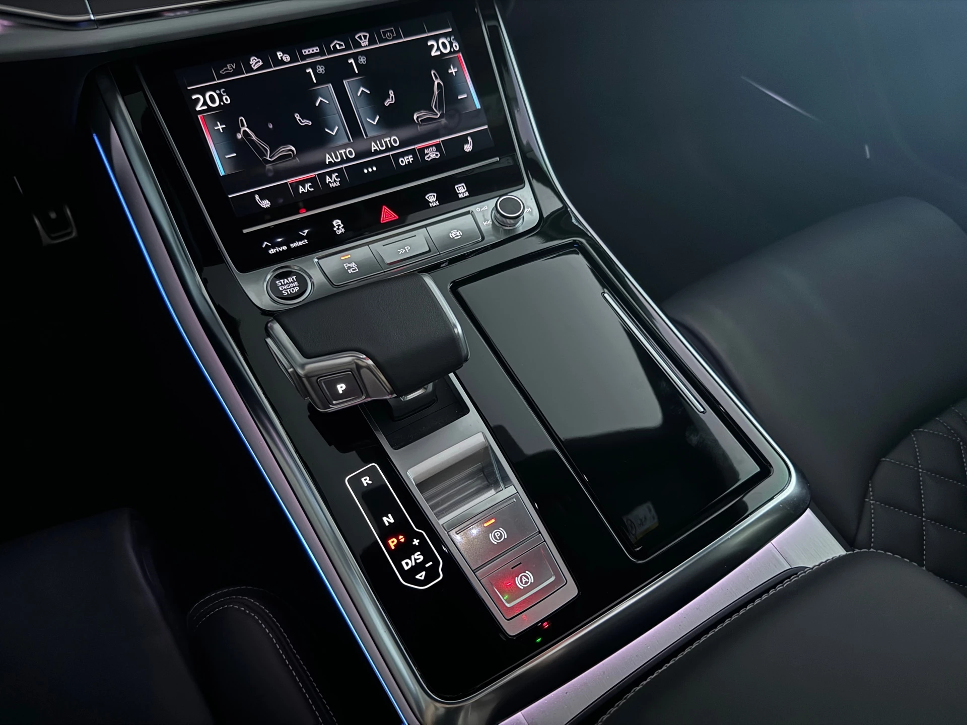 Hoofdafbeelding Audi Q8