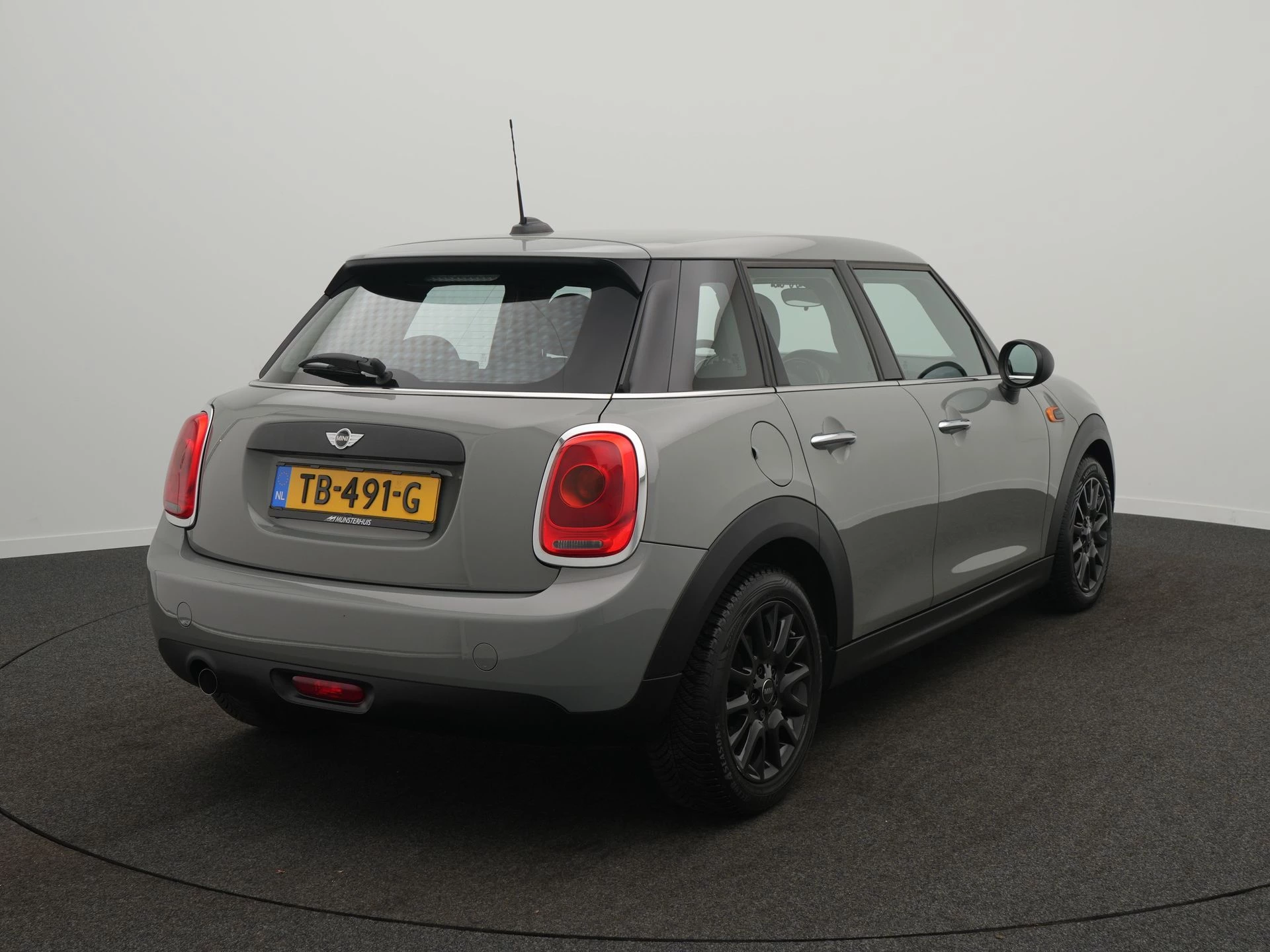 Hoofdafbeelding MINI One