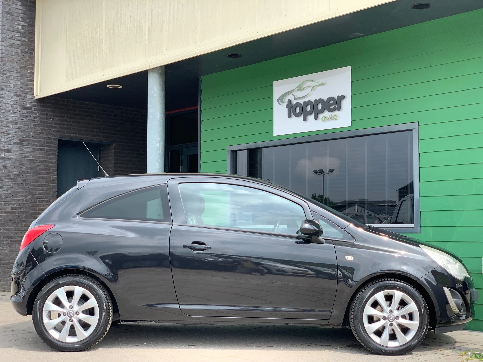 Hoofdafbeelding Opel Corsa