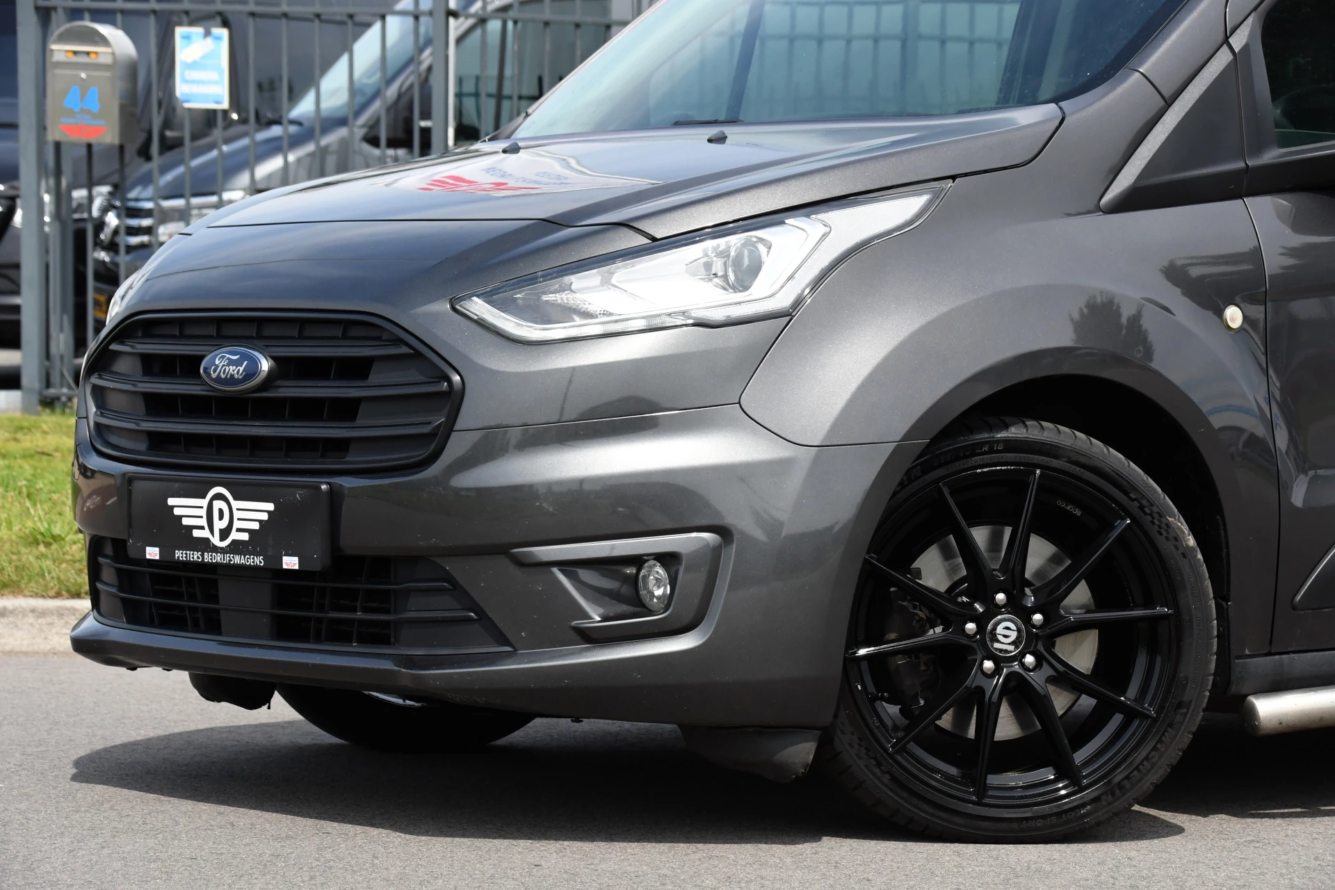 Hoofdafbeelding Ford Transit Connect