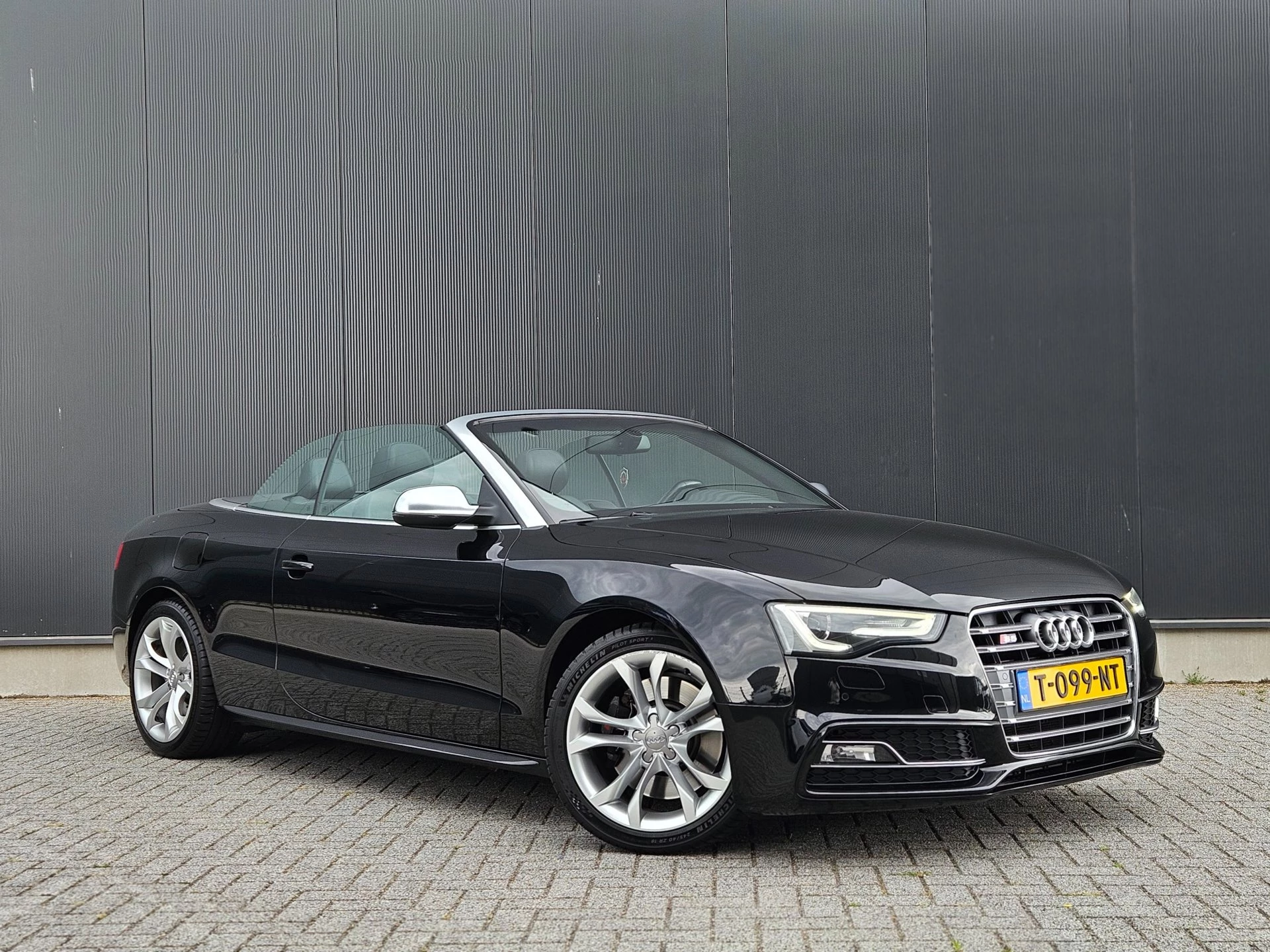 Hoofdafbeelding Audi S5