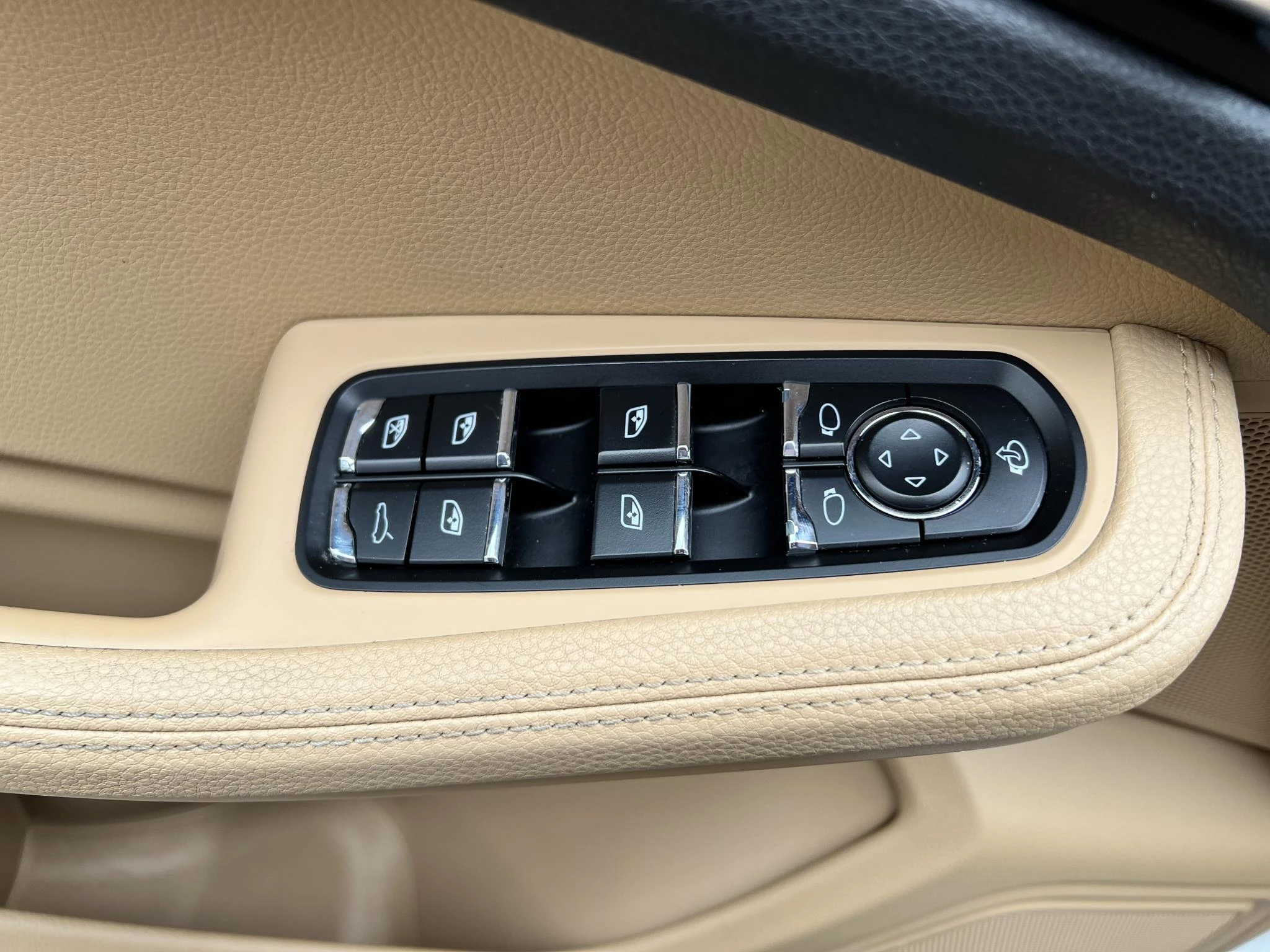 Hoofdafbeelding Porsche Macan