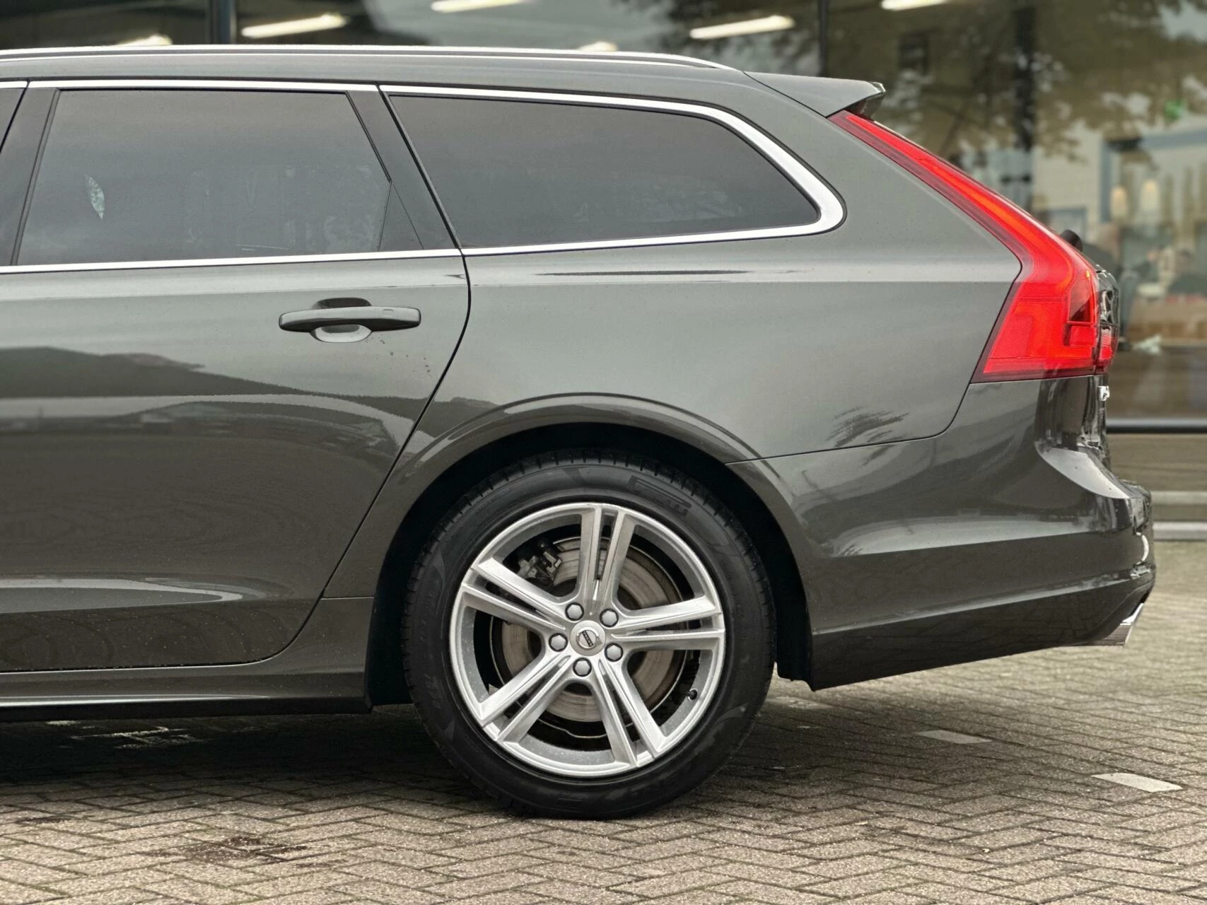 Hoofdafbeelding Volvo V90