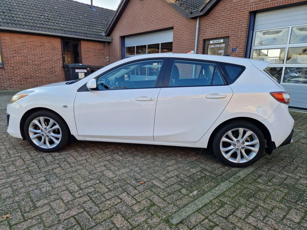 Hoofdafbeelding Mazda 3