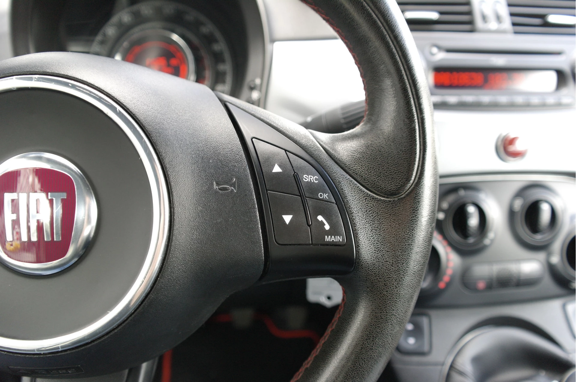 Hoofdafbeelding Fiat 500C