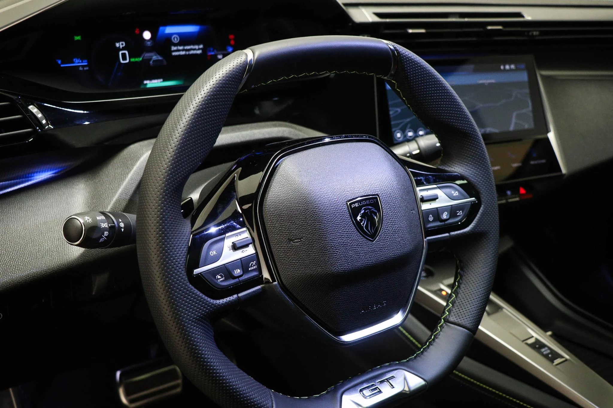 Hoofdafbeelding Peugeot 408